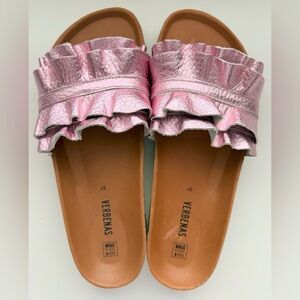 Verbenas Rocio Nucleo Metal Volante Pink Slide Sandals